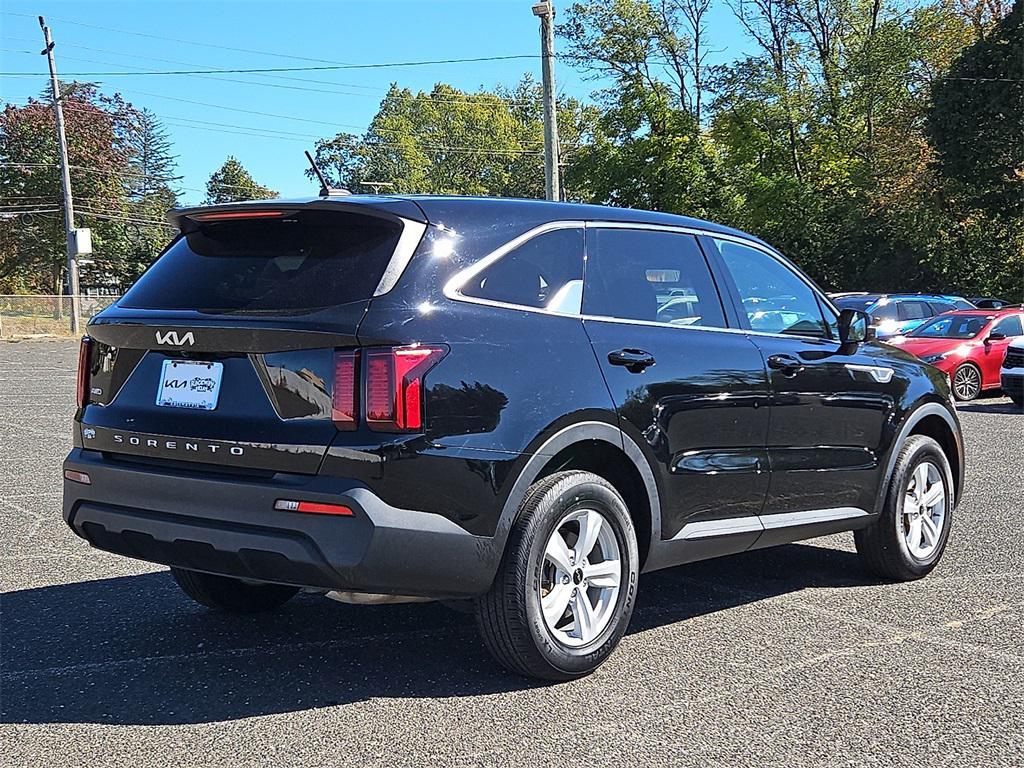used 2022 Kia Sorento car, priced at $24,329
