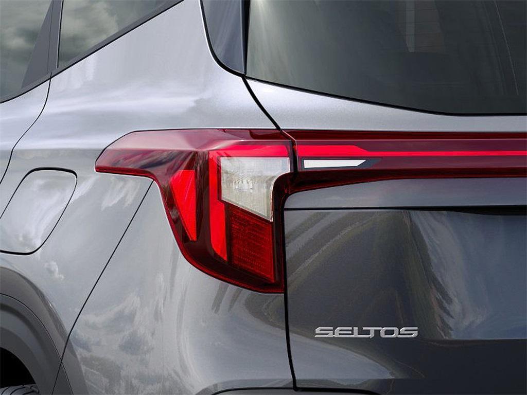 new 2026 Kia Seltos car, priced at $25,135