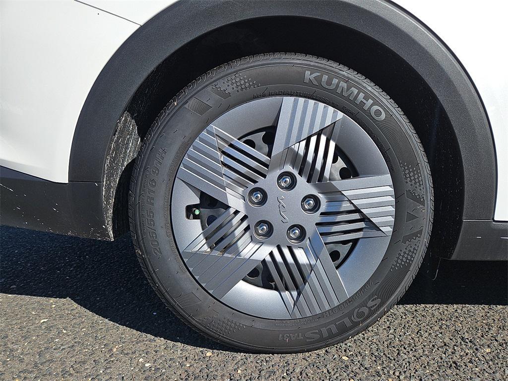 used 2025 Kia K4 car, priced at $21,999