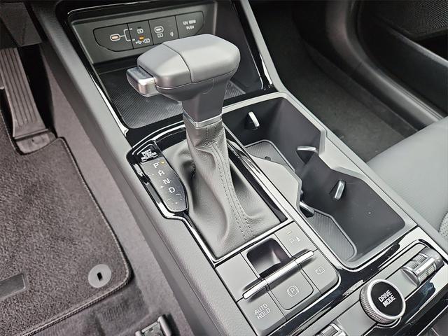 new 2025 Kia K5 car, priced at $32,025