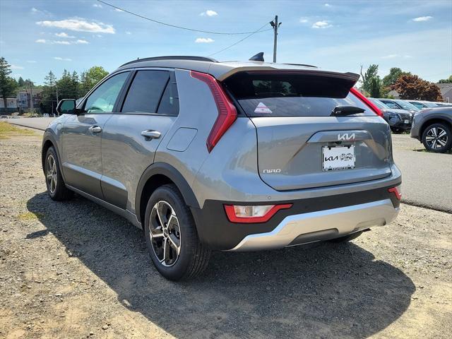 new 2024 Kia Niro Plug-In Hybrid car, priced at $36,420