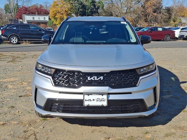 used 2022 Kia Sorento car, priced at $27,599