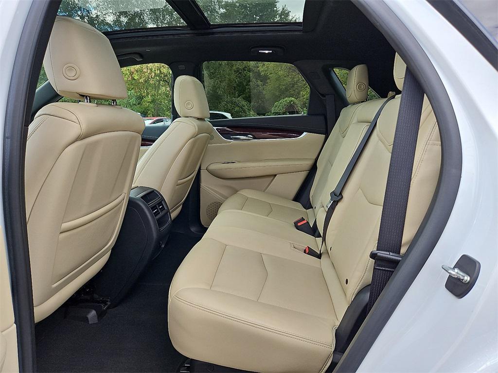 used 2017 Cadillac XT5 car, priced at $18,989