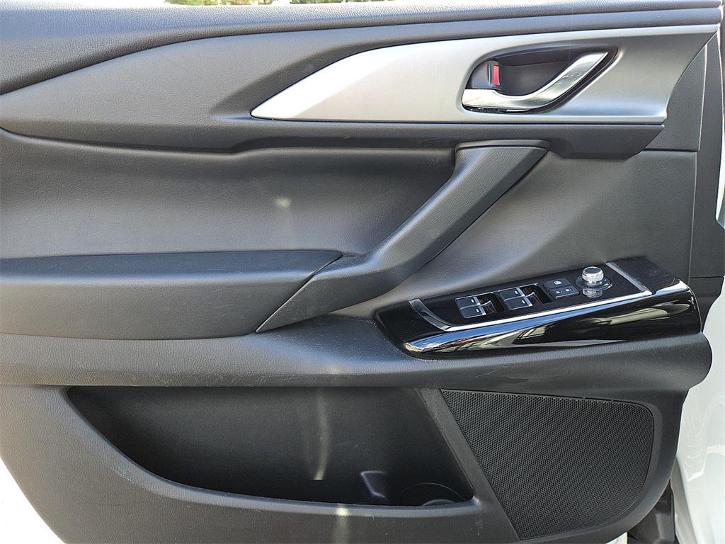 used 2022 Mazda CX-9 car, priced at $23,269