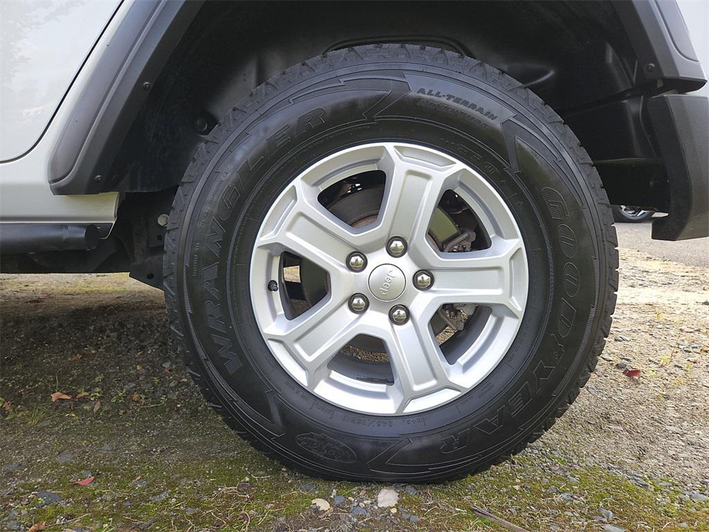 used 2018 Jeep Wrangler Unlimited car, priced at $21,599