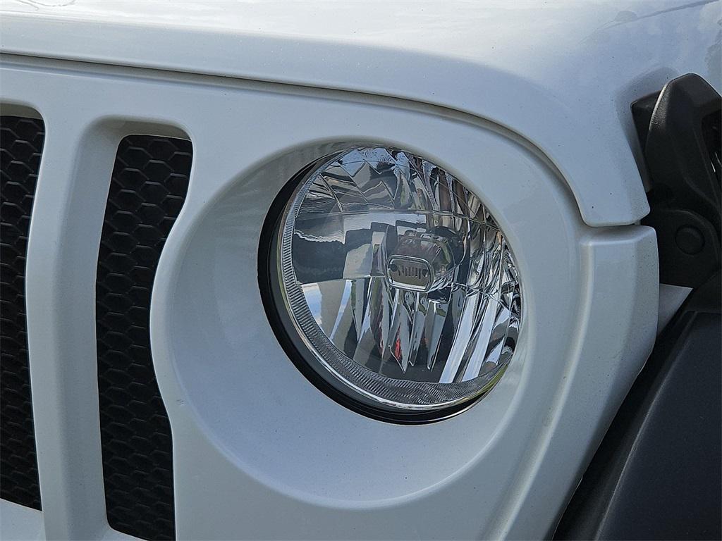 used 2018 Jeep Wrangler Unlimited car, priced at $21,599