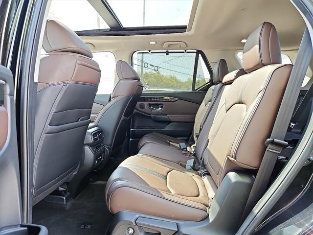 used 2023 Honda Pilot car, priced at $44,499
