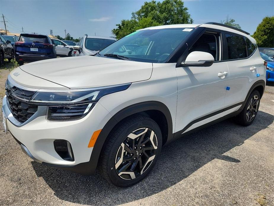 new 2024 Kia Seltos car, priced at $31,915