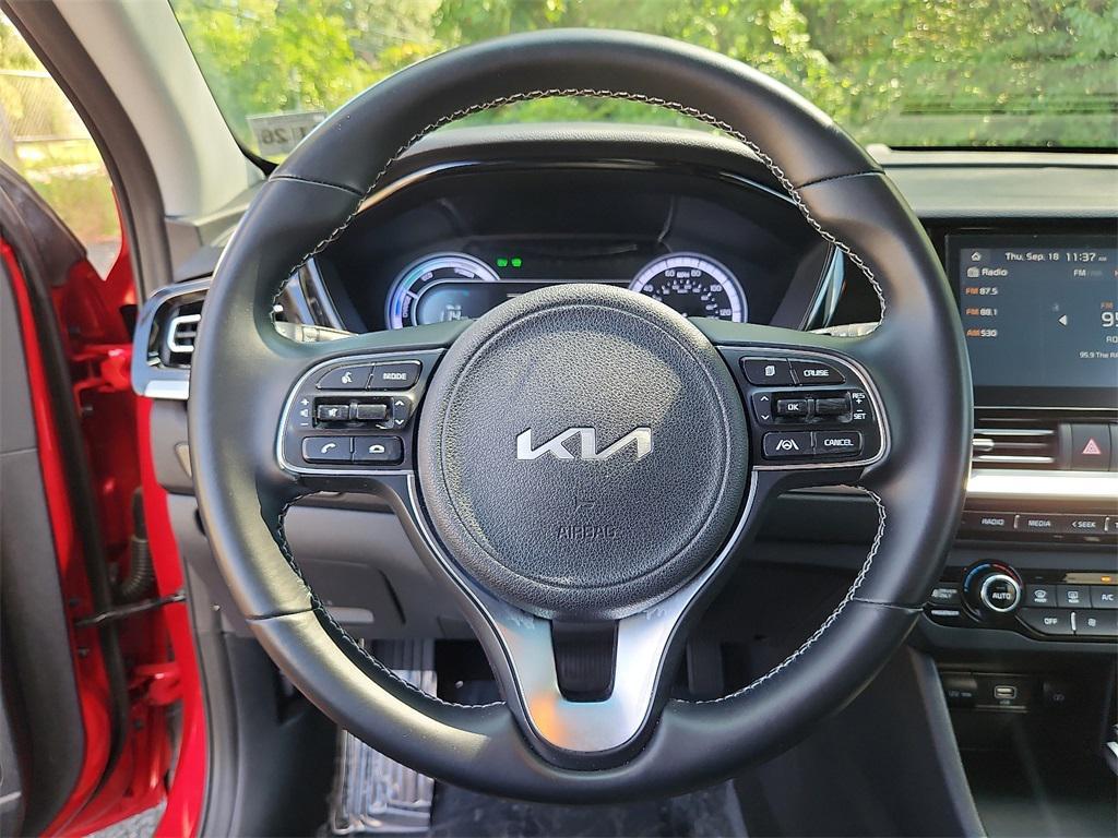 used 2022 Kia Niro car, priced at $20,999