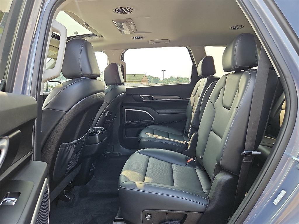 used 2022 Kia Telluride car, priced at $32,499