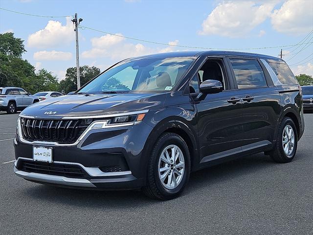 used 2023 Kia Carnival car, priced at $30,879