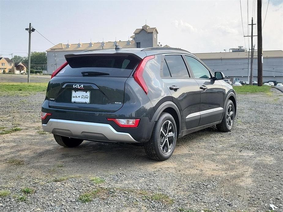 new 2024 Kia Niro Plug-In Hybrid car, priced at $36,365