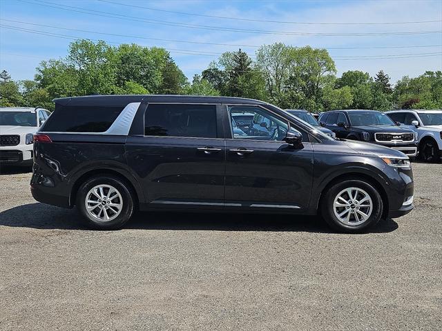 used 2022 Kia Carnival car, priced at $29,459
