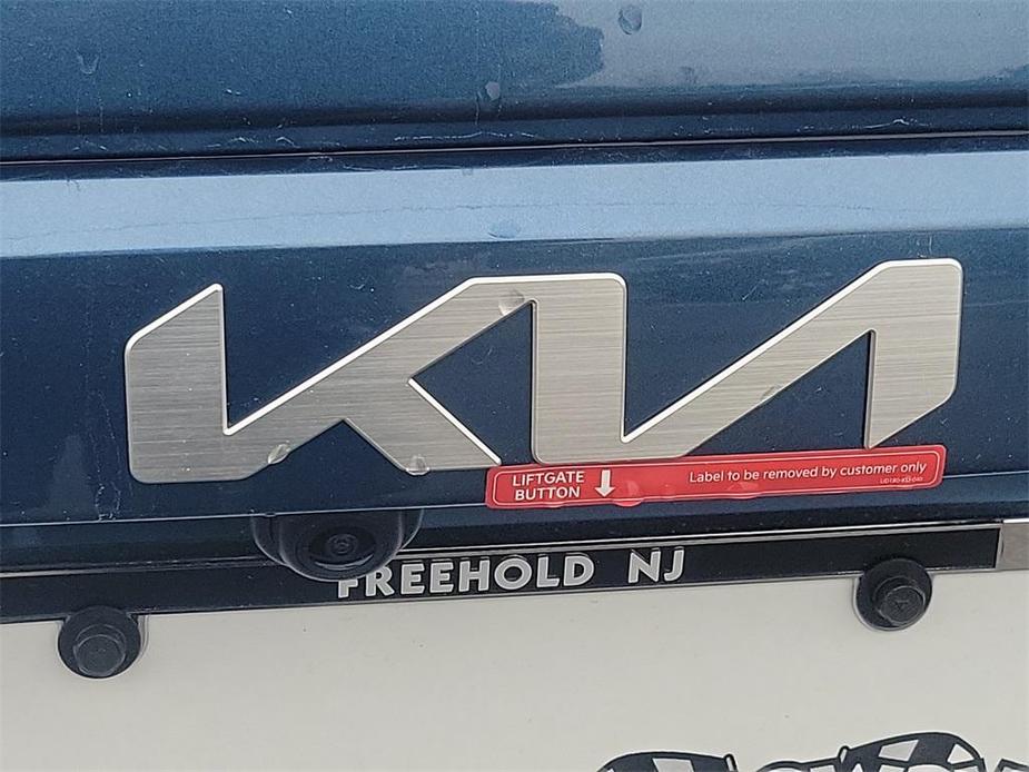 new 2024 Kia Niro Plug-In Hybrid car, priced at $42,160