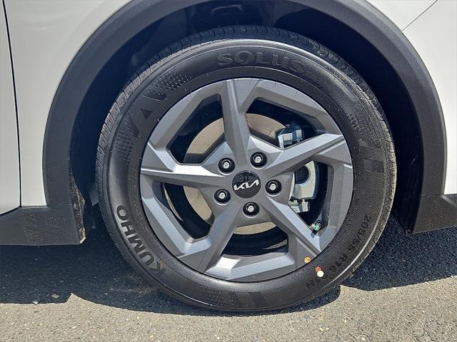 used 2025 Kia K4 car, priced at $25,399