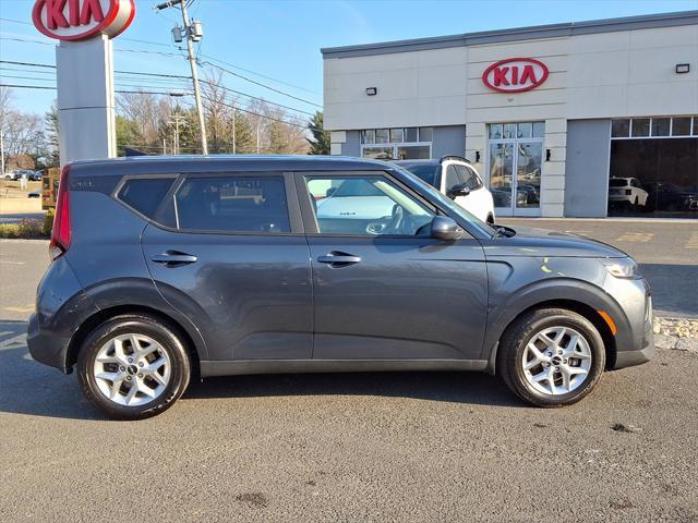 used 2022 Kia Soul car, priced at $19,799