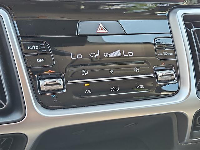 used 2022 Kia Sorento car, priced at $26,189