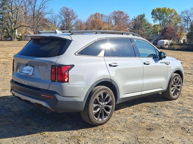 used 2022 Kia Sorento car, priced at $30,899