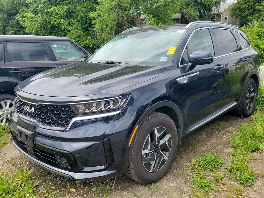 used 2022 Kia Sorento Hybrid car, priced at $30,159