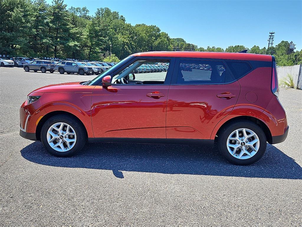used 2023 Kia Soul car, priced at $16,439