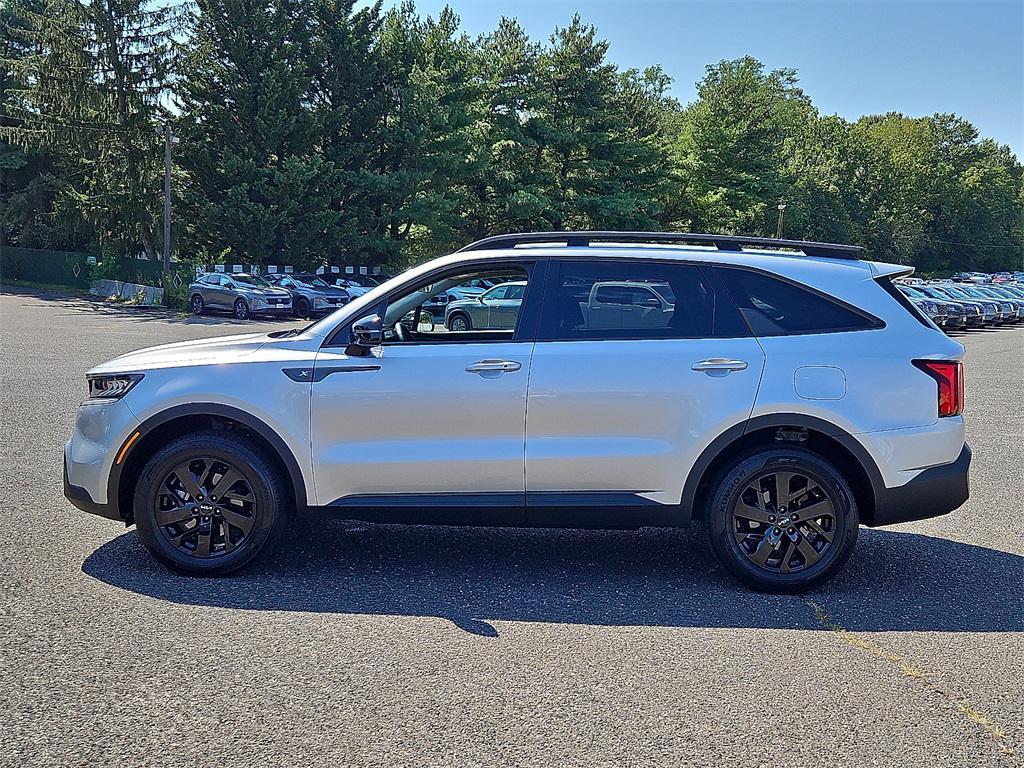 used 2022 Kia Sorento car, priced at $26,999