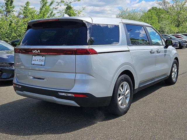 used 2023 Kia Carnival car, priced at $28,799