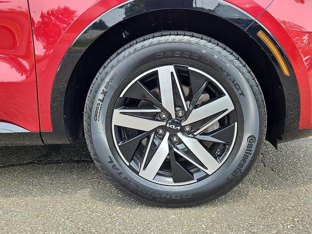 used 2023 Kia Sorento car, priced at $26,689
