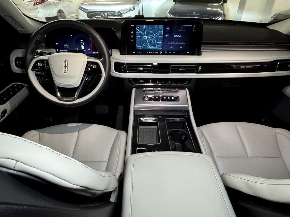 new 2025 Lincoln Aviator car, priced at $64,884