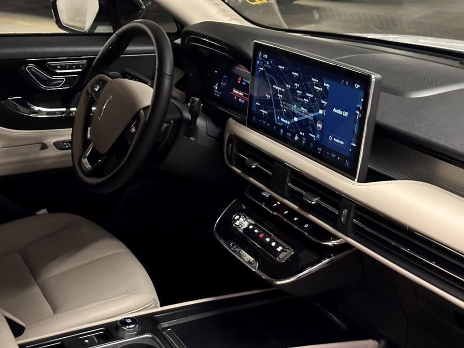 new 2025 Lincoln Corsair car, priced at $50,995