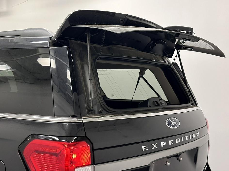 new 2024 Ford Expedition Max car, priced at $71,610