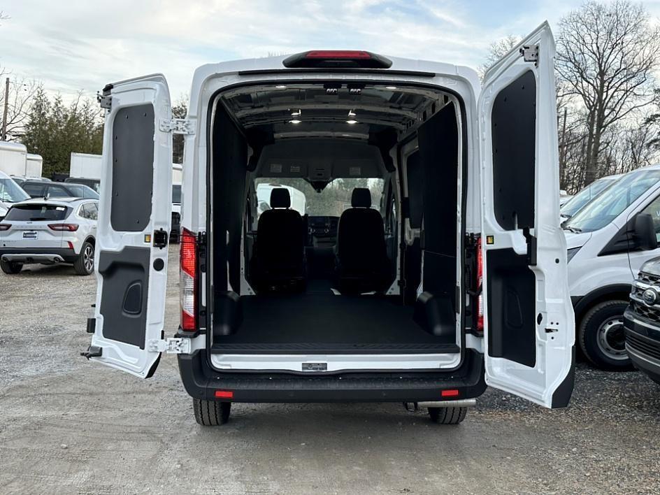 new 2024 Ford Transit-250 car, priced at $40,924