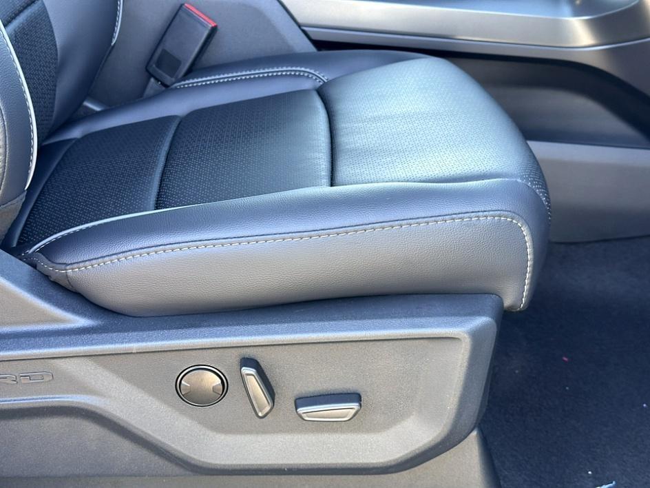 new 2025 Ford F-150 car, priced at $63,555