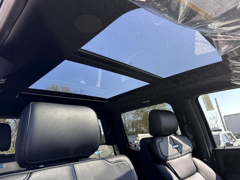 new 2025 Ford F-350 car, priced at $95,907