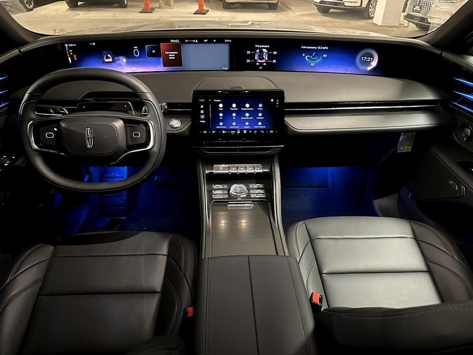new 2024 Lincoln Nautilus car, priced at $53,742