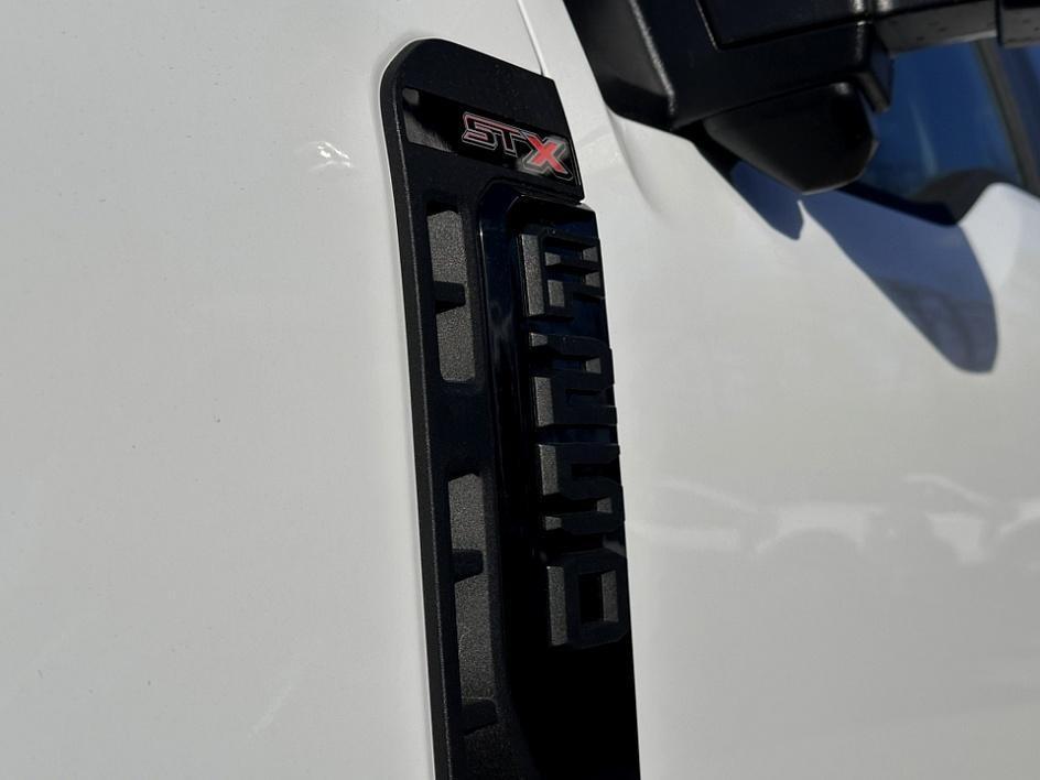 new 2025 Ford F-250 car, priced at $63,650