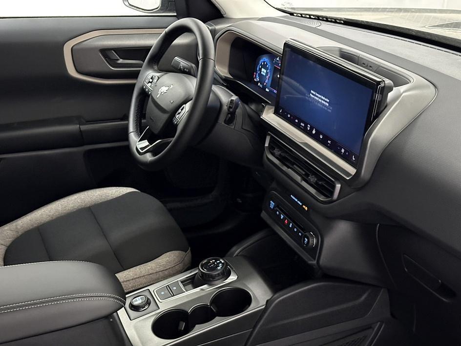 new 2025 Ford Bronco Sport car, priced at $31,250