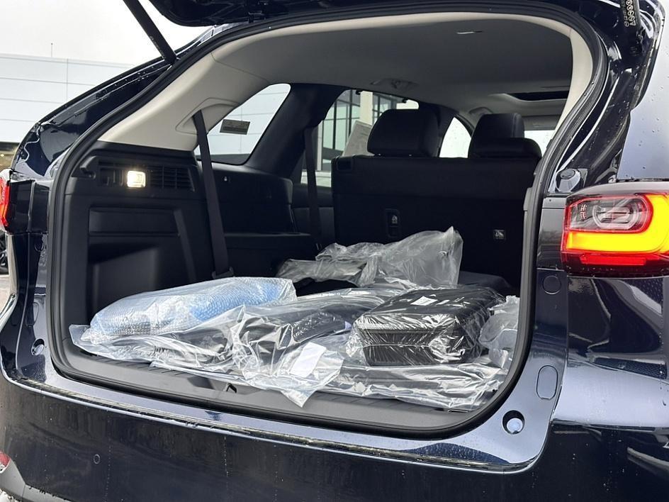 new 2025 Mazda CX-90 PHEV car, priced at $51,103