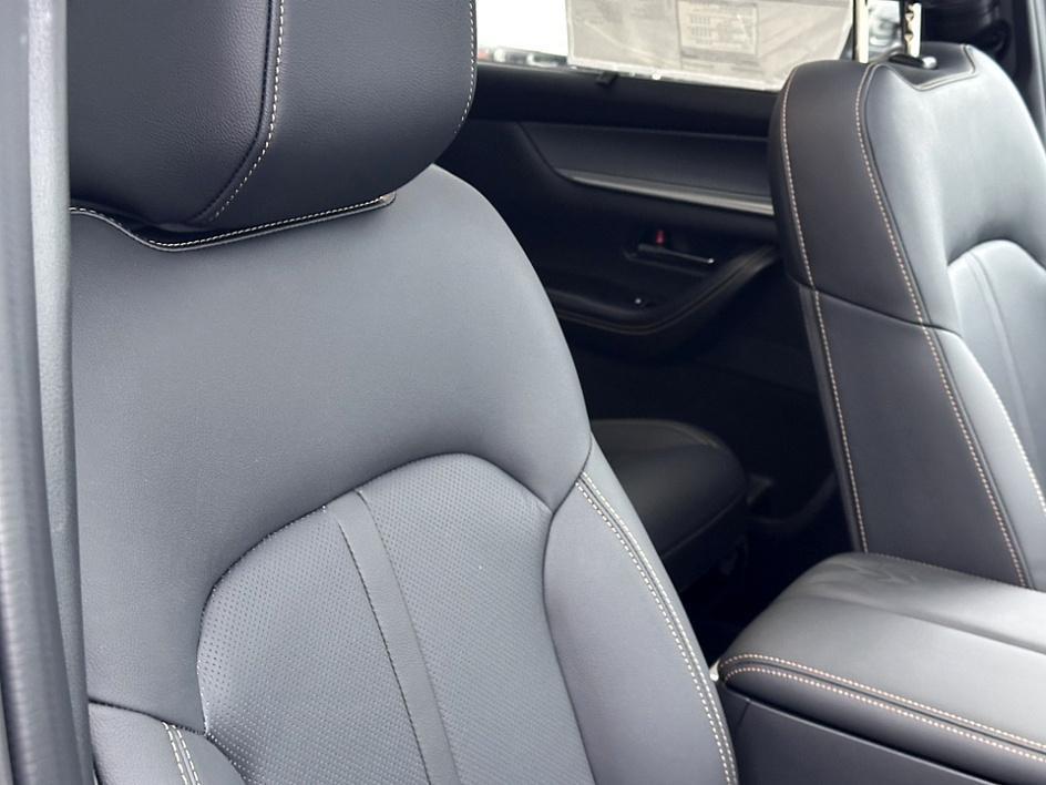 new 2025 Mazda CX-90 PHEV car, priced at $51,103