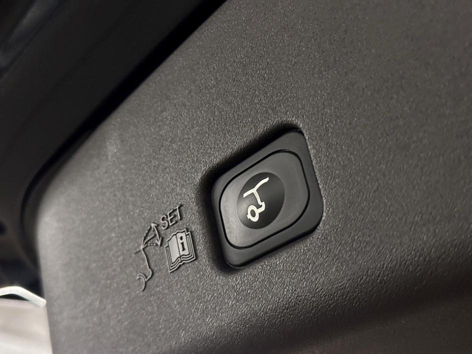 new 2024 Lincoln Nautilus car, priced at $68,249