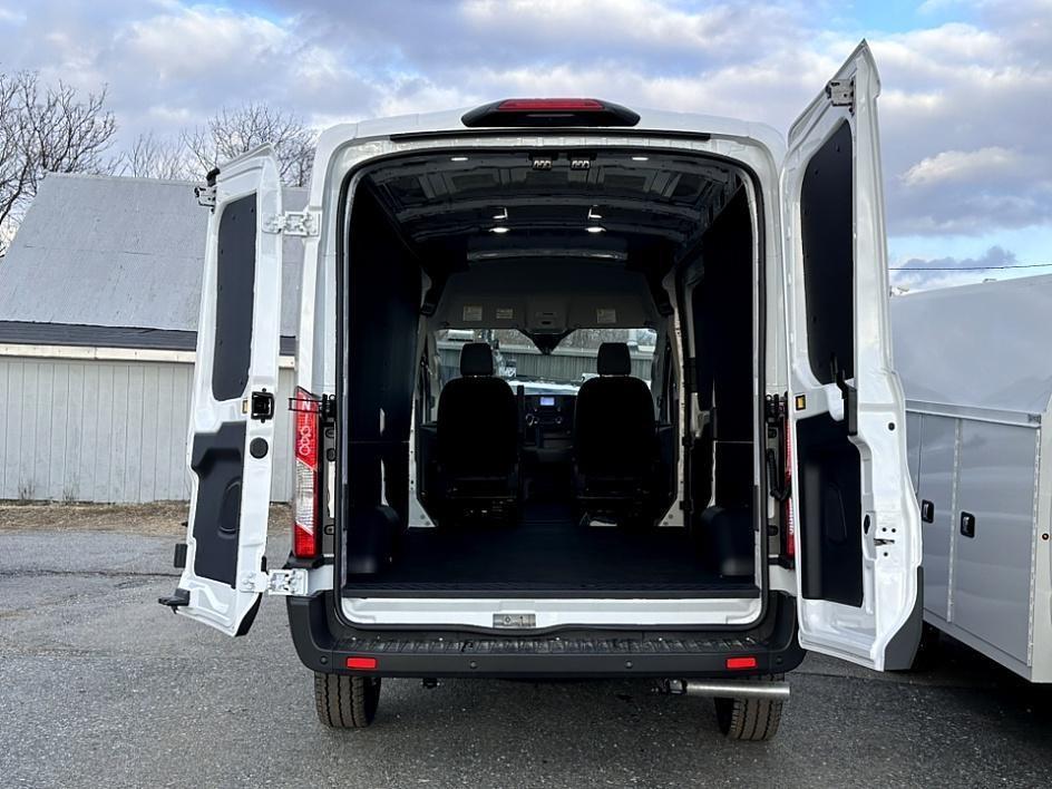 new 2024 Ford Transit-250 car, priced at $40,924