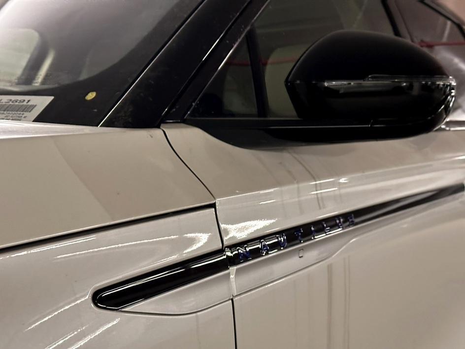 new 2025 Lincoln Nautilus car, priced at $59,181