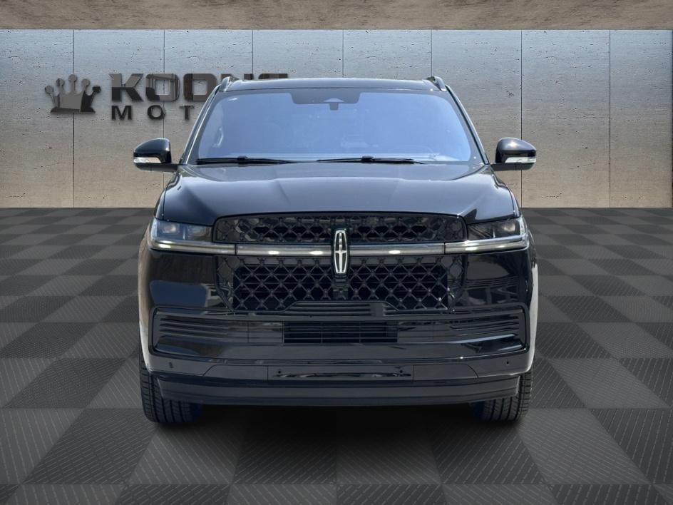 new 2025 Lincoln Navigator L car, priced at $104,421