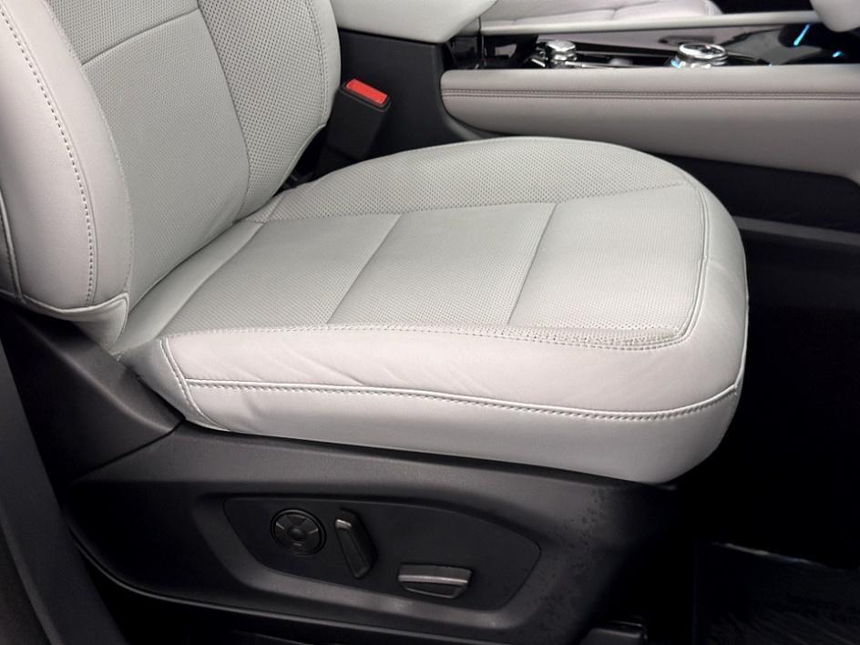 used 2025 Ford Explorer car, priced at $51,000