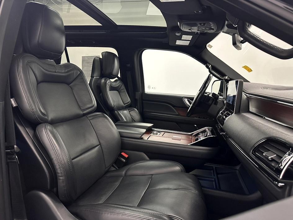used 2022 Lincoln Navigator car, priced at $51,000