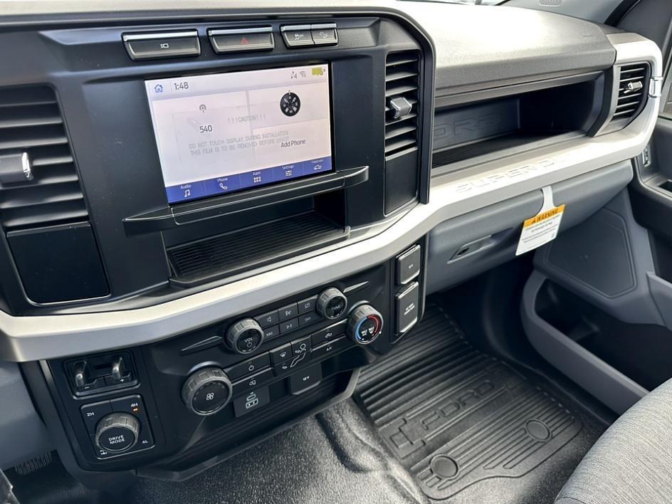 new 2024 Ford F-250 car, priced at $42,878