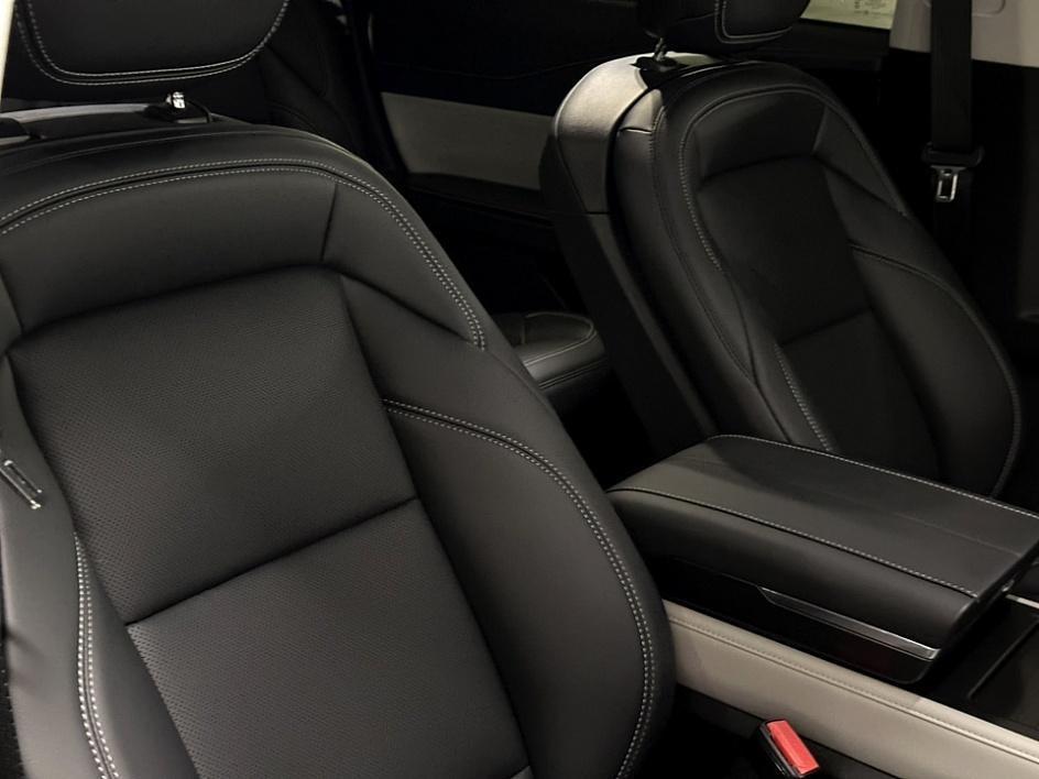 new 2025 Lincoln Nautilus car, priced at $52,026