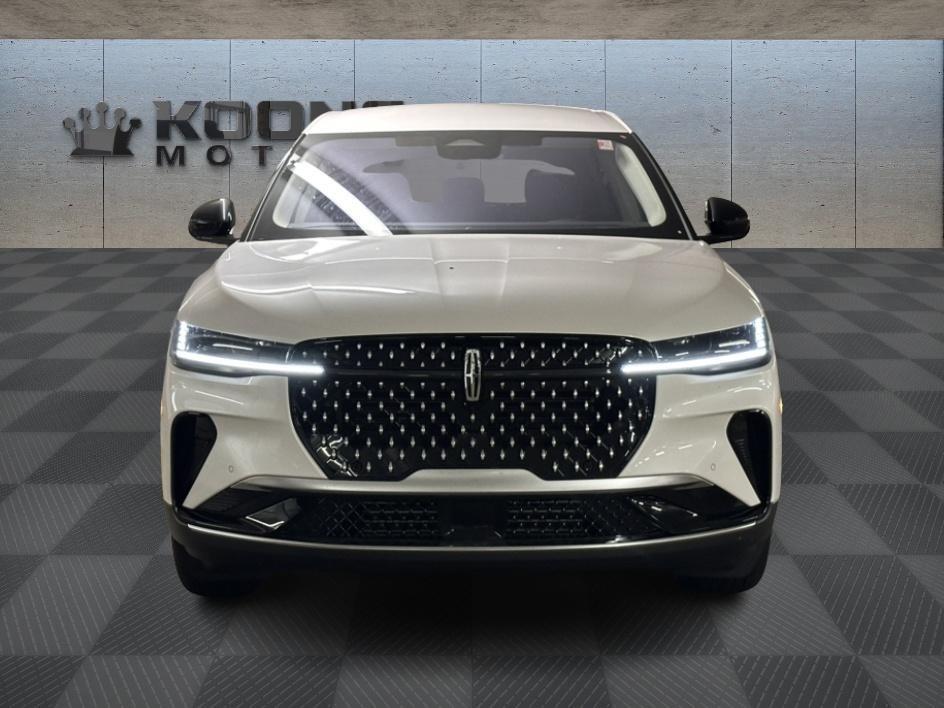 new 2025 Lincoln Nautilus car, priced at $52,026