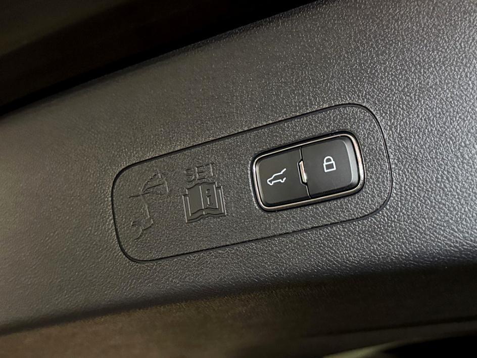 new 2025 Lincoln Aviator car, priced at $61,605