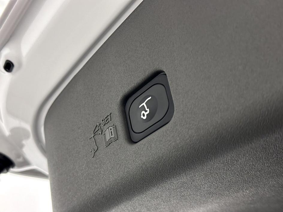 new 2025 Lincoln Nautilus car, priced at $58,420