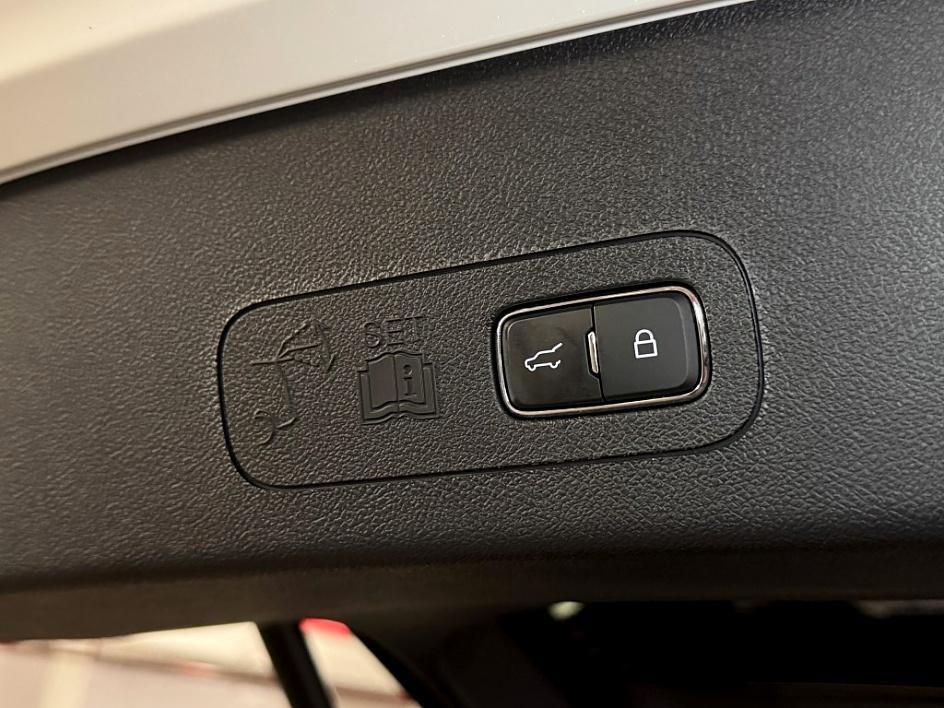 new 2025 Lincoln Aviator car, priced at $72,153